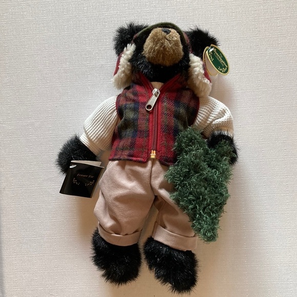 14” Plush “Fraser Fir” Black Bear #1574 Retired 2006 Bearington Christmas Tags - Picture 4 of 12